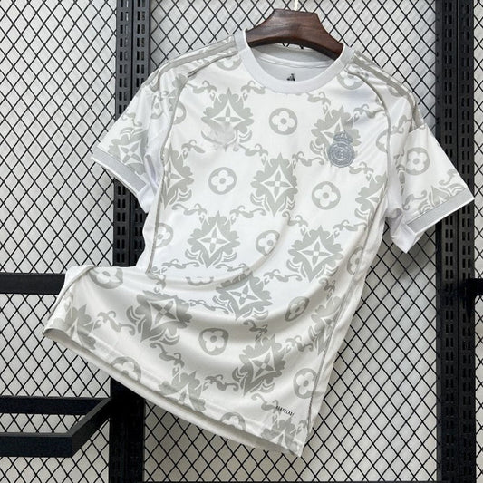 Maillot 25/26  Real Madrid Spécial LV